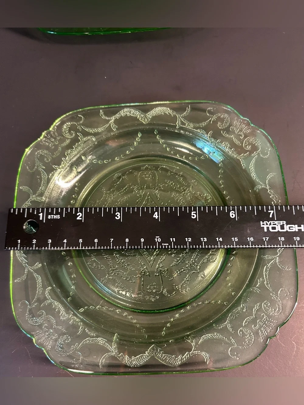 Federal Glass Madrid Pattern Vaseline Green Uranium Glass Plates 7.5” Set Of 6